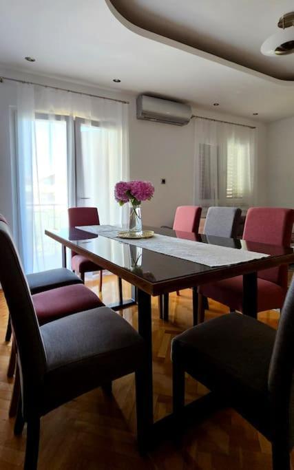 Apartment Gidas Zara Esterno foto