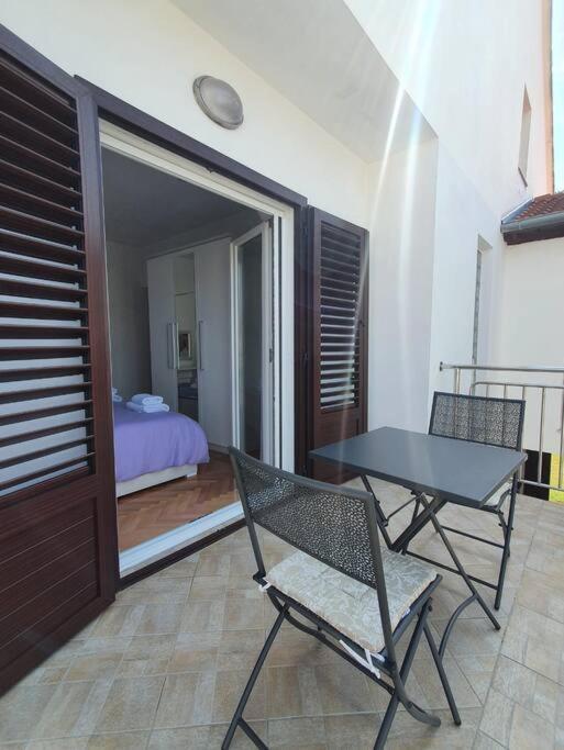 Apartment Gidas Zara Esterno foto